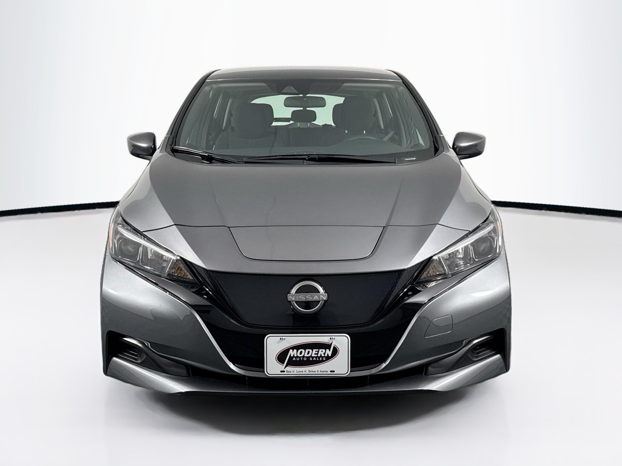 2023 Nissan Leaf S photo 4
