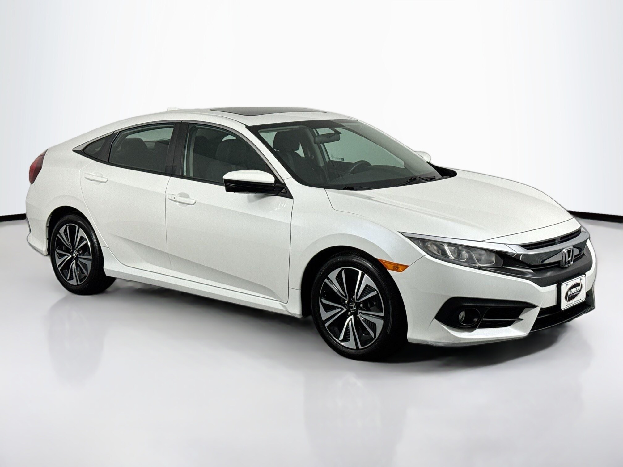 2016 Honda Civic EX-T photo 2