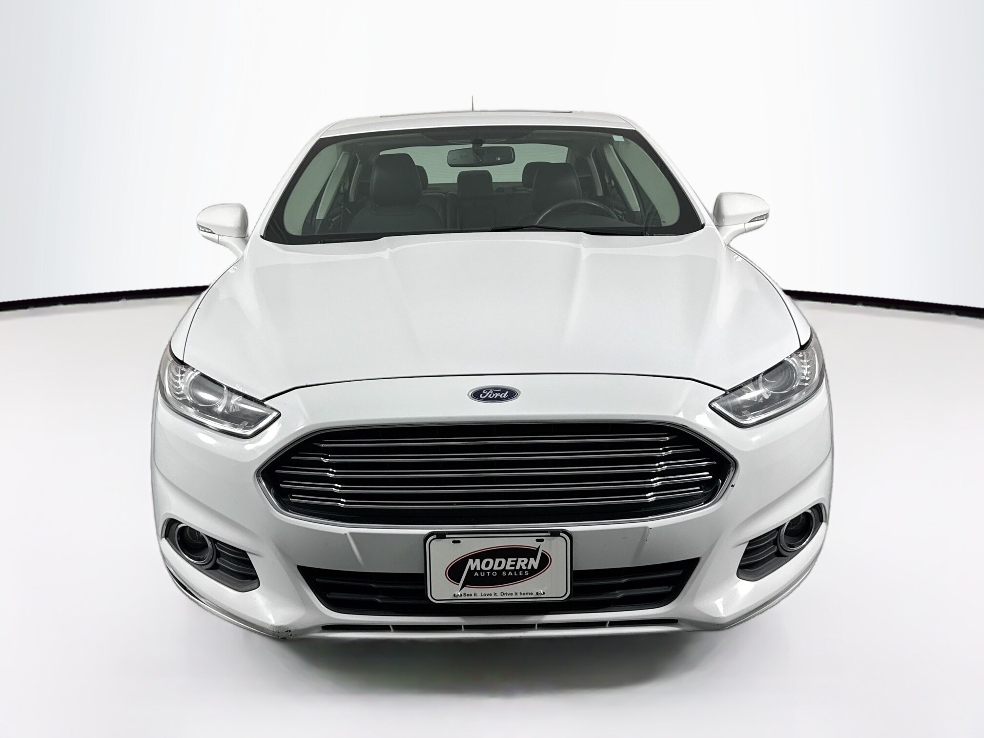 2016 Ford Fusion SE photo 4