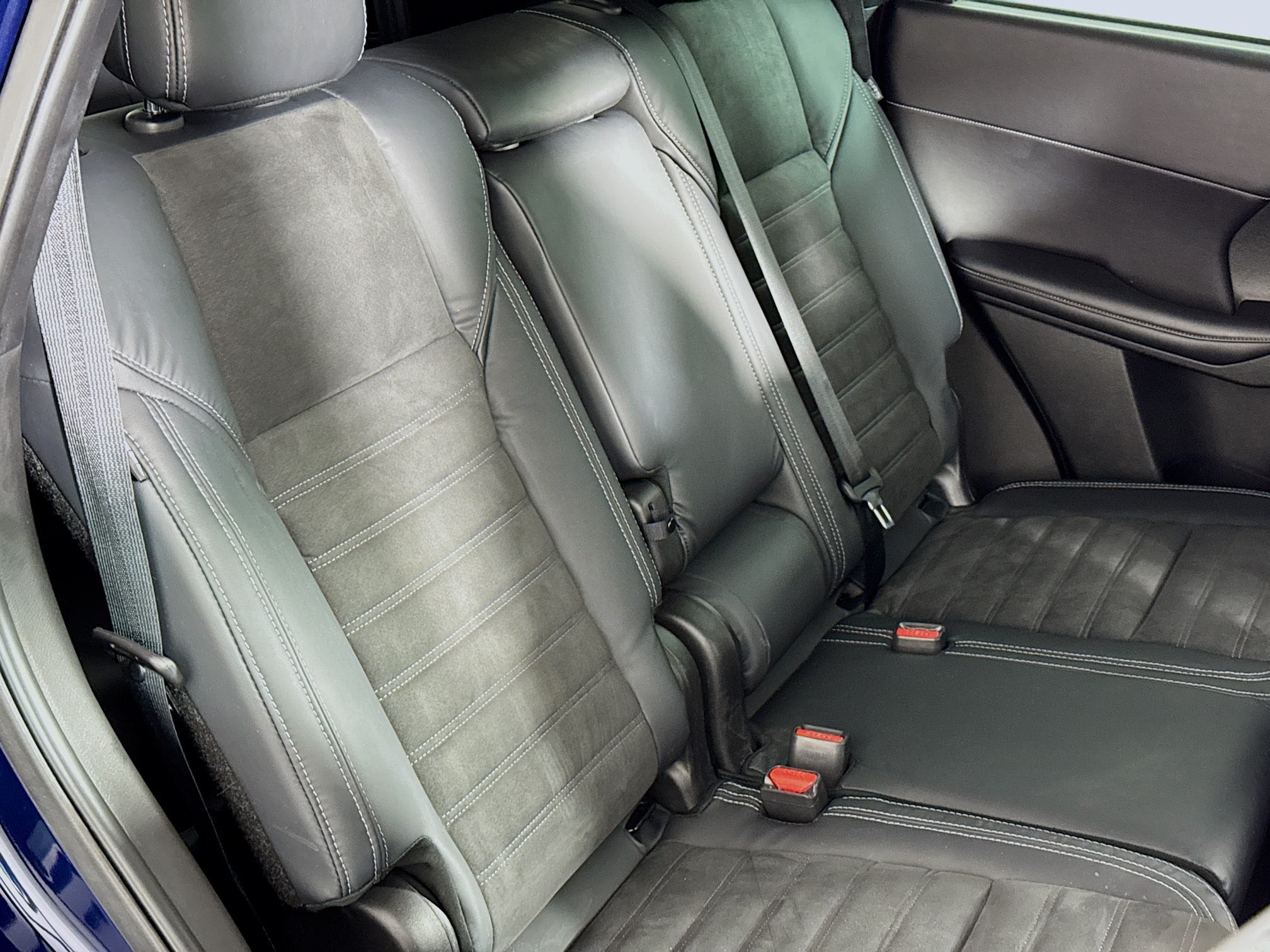 2023 Mitsubishi Outlander Plug-In Hybrid SE - Photo 44
