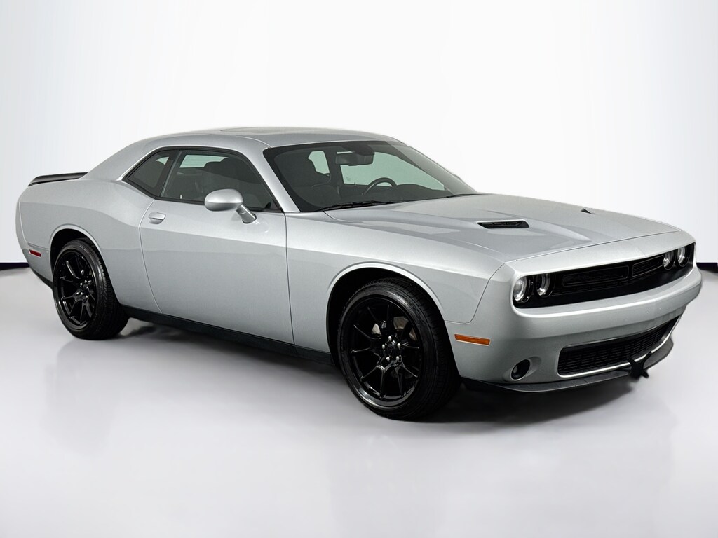 Used 2023 Dodge Challenger SXT Coupe