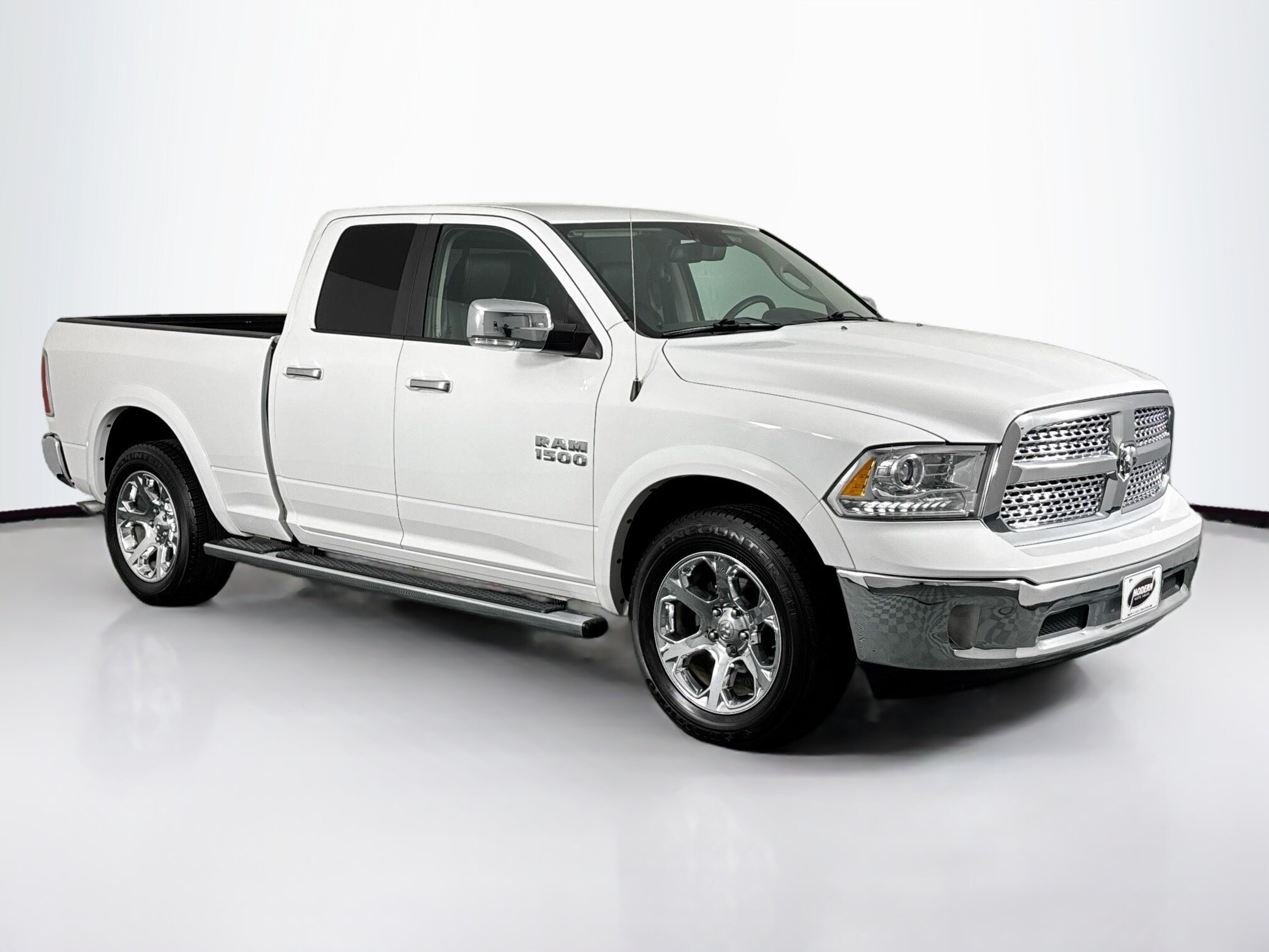 2017 Ram 1500 Laramie photo 2