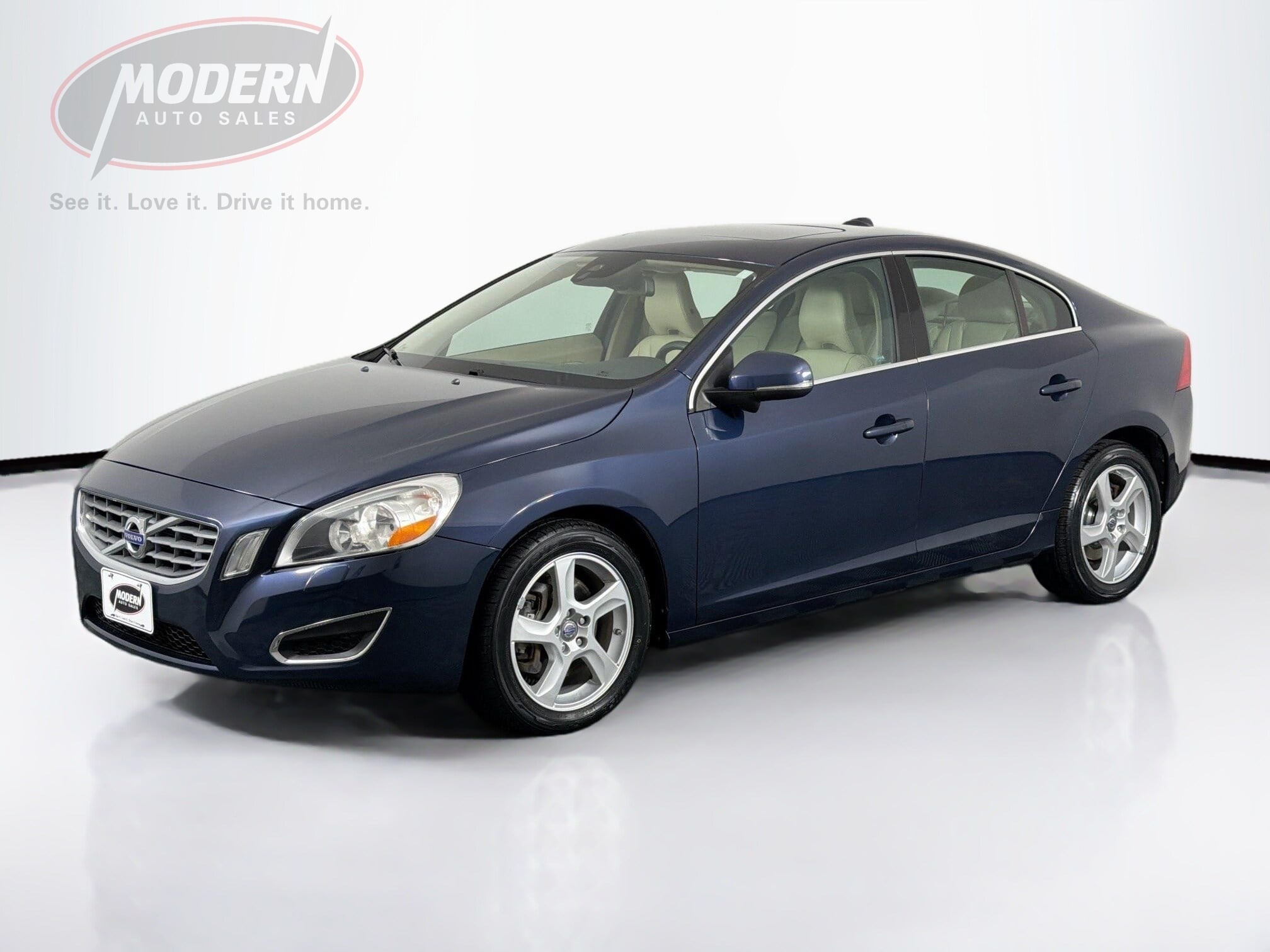 2013 Volvo S60 T5 AWD Auto's photo