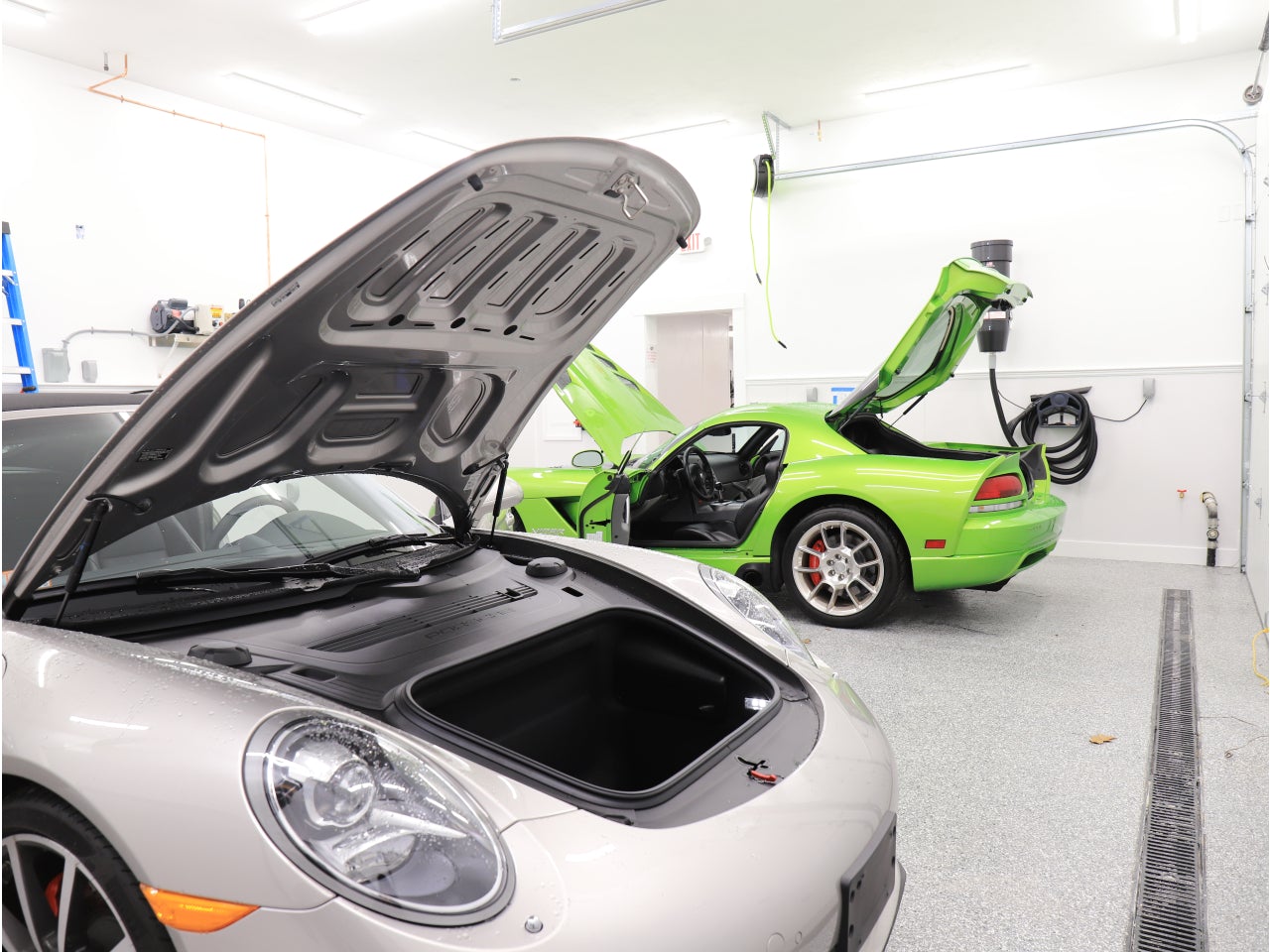 Modern Auto Sales vehicle reconditioning and detailing
