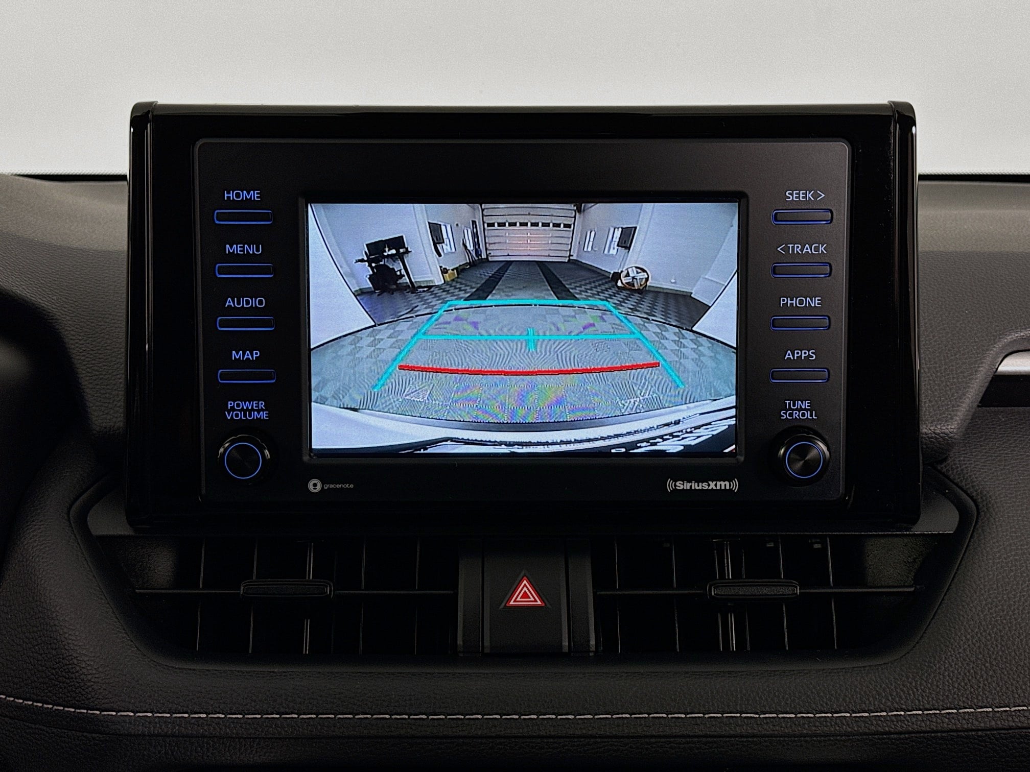 2021 Toyota RAV4 XLE - Photo 28