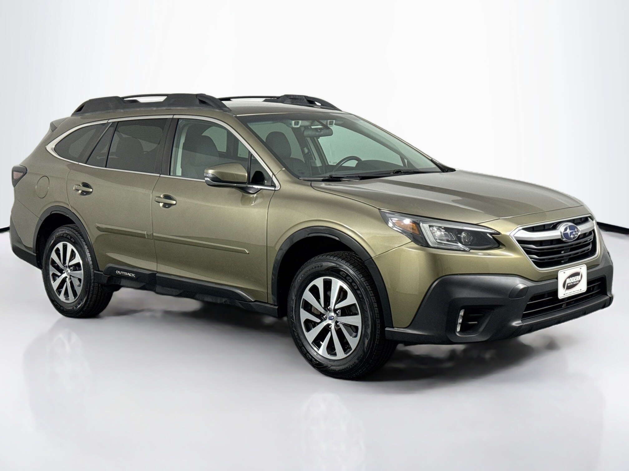 2021 Subaru Outback Premium photo 2