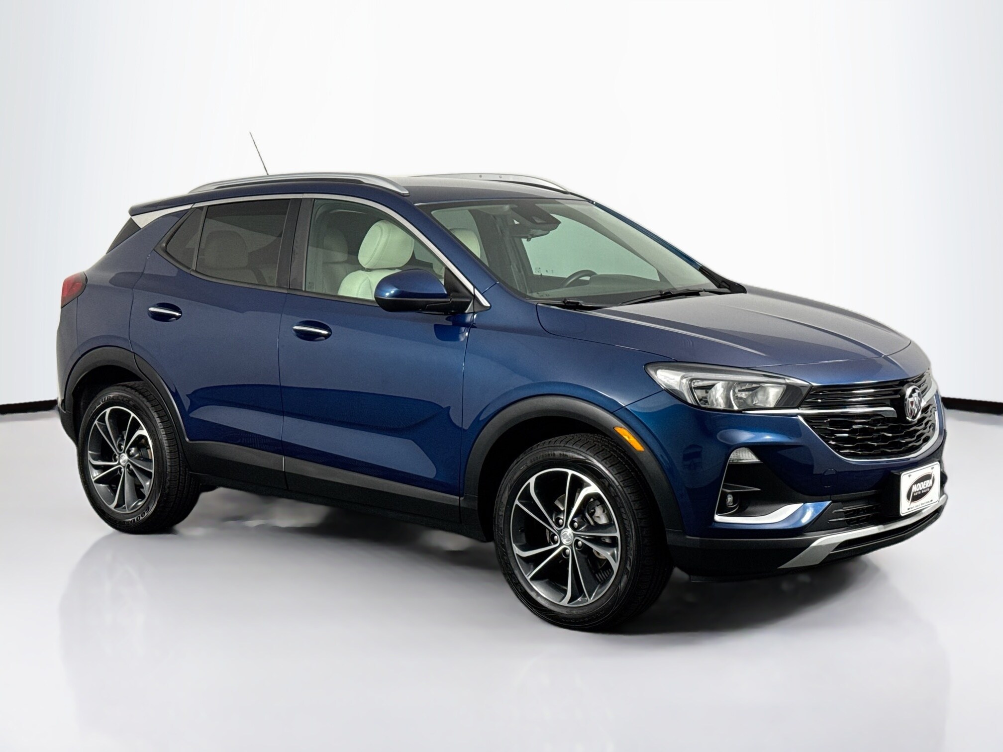 2021 Buick Encore Select photo 2