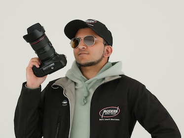 Staff member Darren Persad from ID_4403109a3555