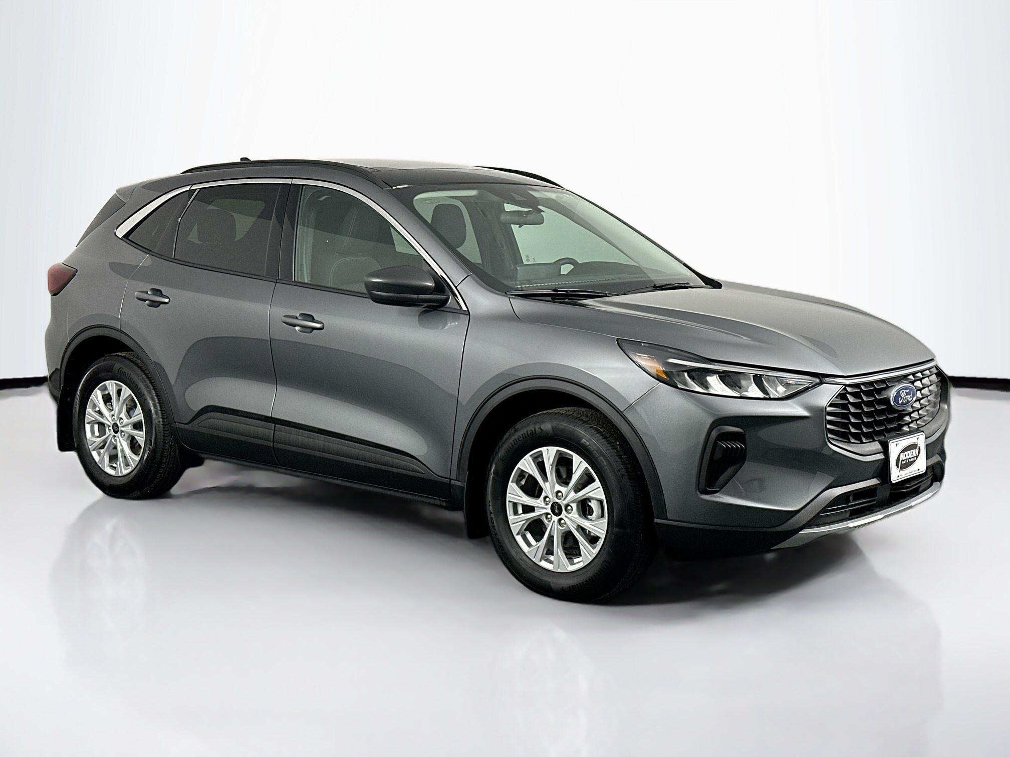 2024 Ford Escape Active photo 2