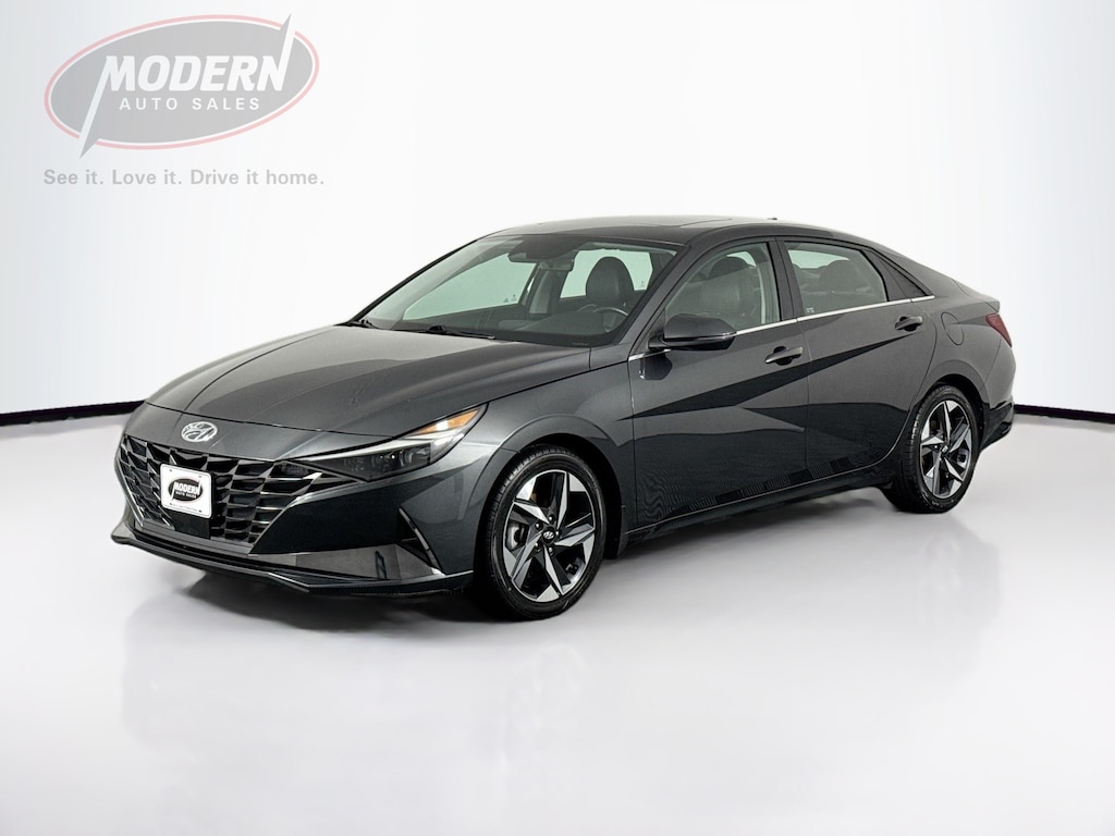 Used 2023 Hyundai Elantra Limited Sedan