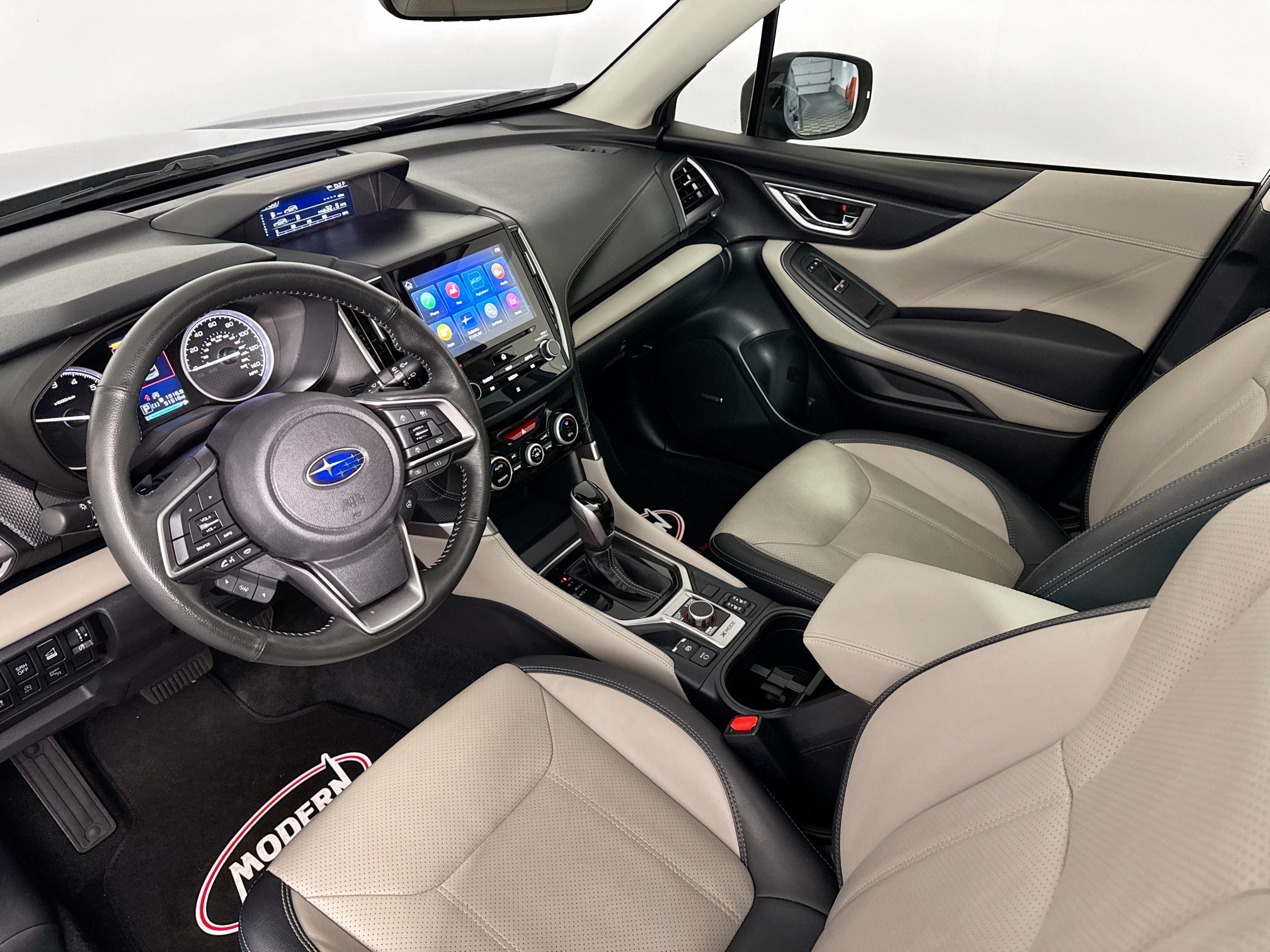 2022 Subaru Forester Limited - Photo 8