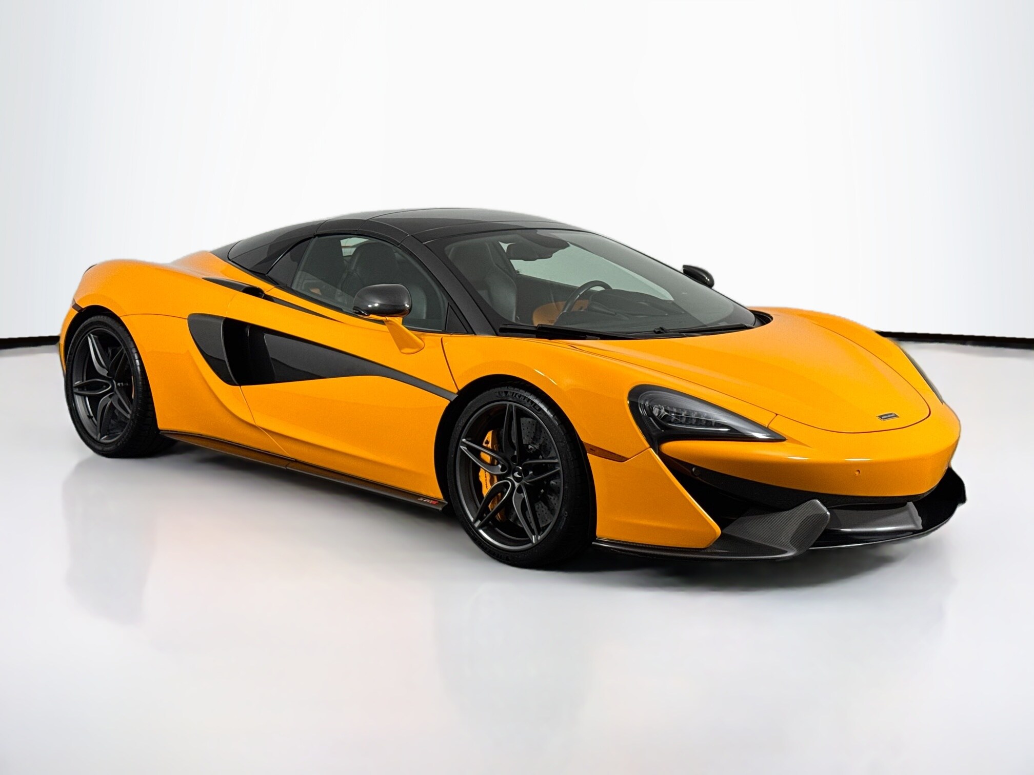 2019 Mclaren 570S Spider photo 2