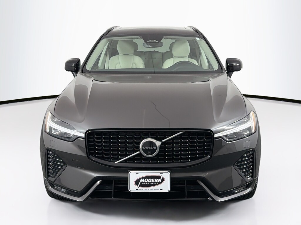 Used 2023 Volvo XC60 B5 Plus Dark Theme SUV