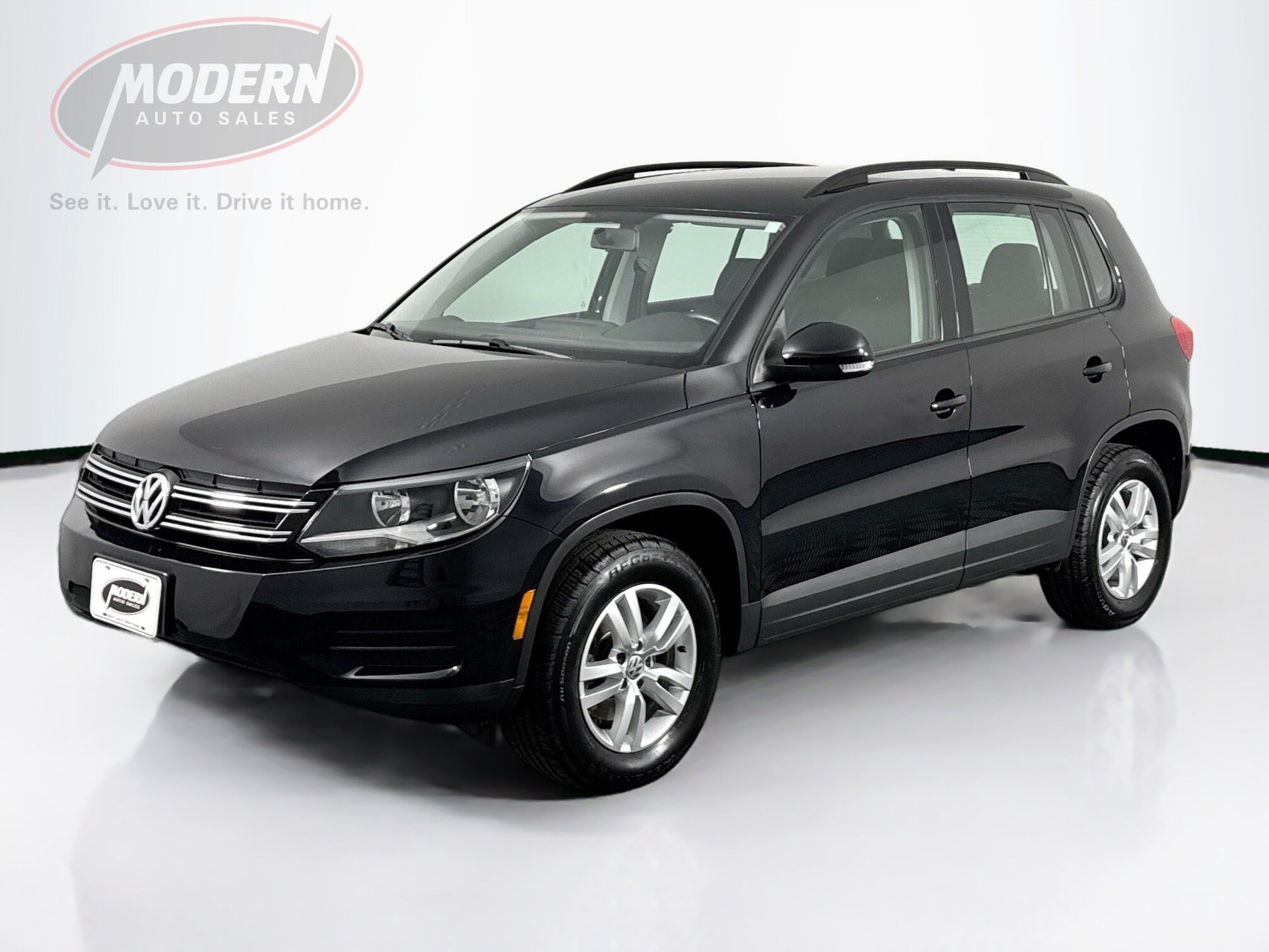 2015 Volkswagen Tiguan S