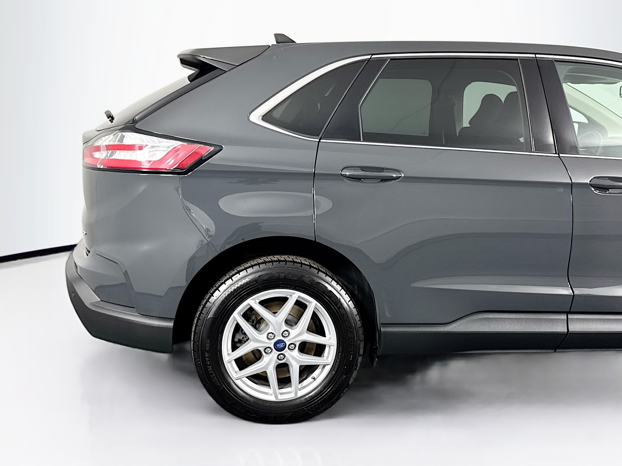 2021 Ford Edge SEL - Photo 47