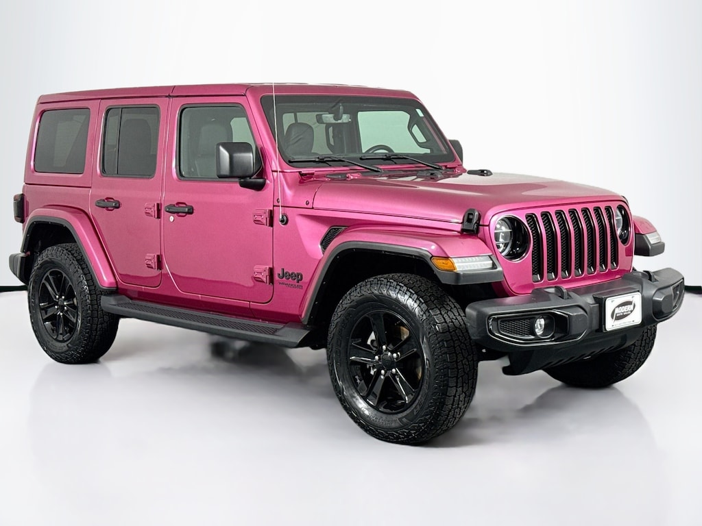 Used 2021 Jeep Wrangler Unlimited Sahara Altitude SUV