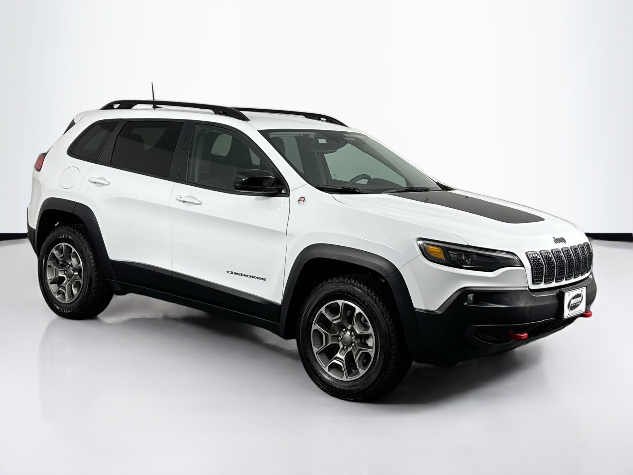2022 Jeep Cherokee Trailhawk photo 2