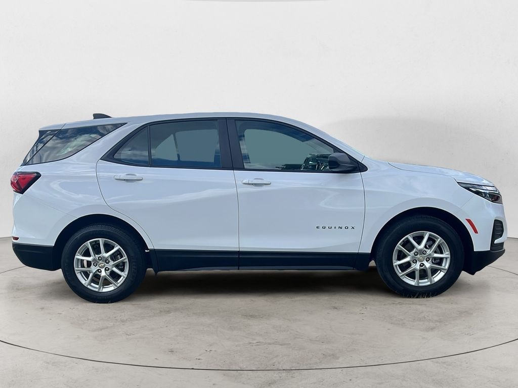 Used 2024 Chevrolet Equinox LS SUV
