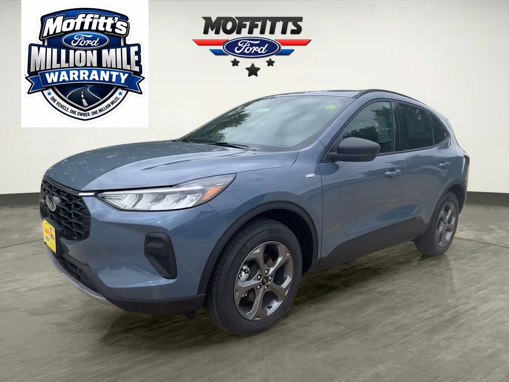 2026 Ford Escape ST-Line AWD's photo