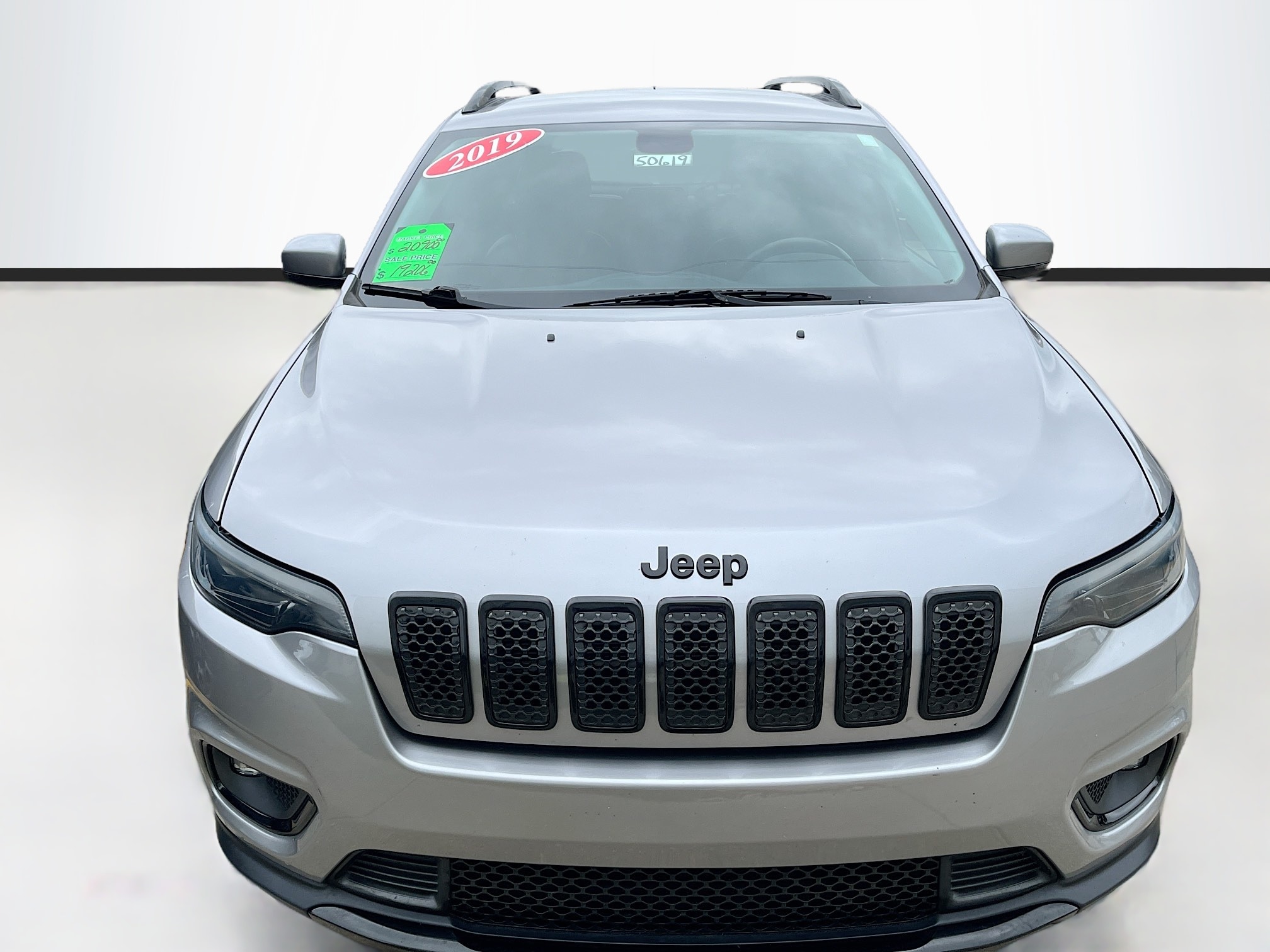 Used 2019 Jeep Cherokee Altitude with VIN 1C4PJMLX6KD282264 for sale in Boone, IA