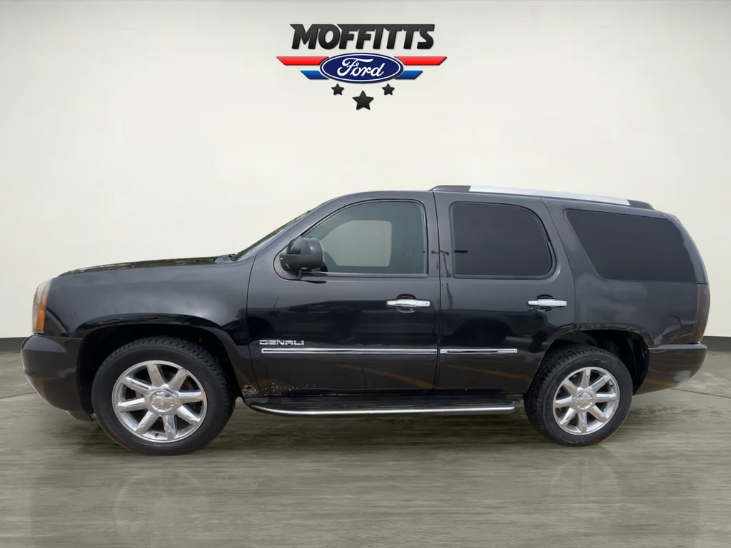 Used 2010 GMC Yukon Denali with VIN 1GKUKEEF4AR262420 for sale in Boone, IA