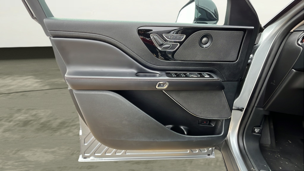 2023 Lincoln Aviator Reserve - Photo 16