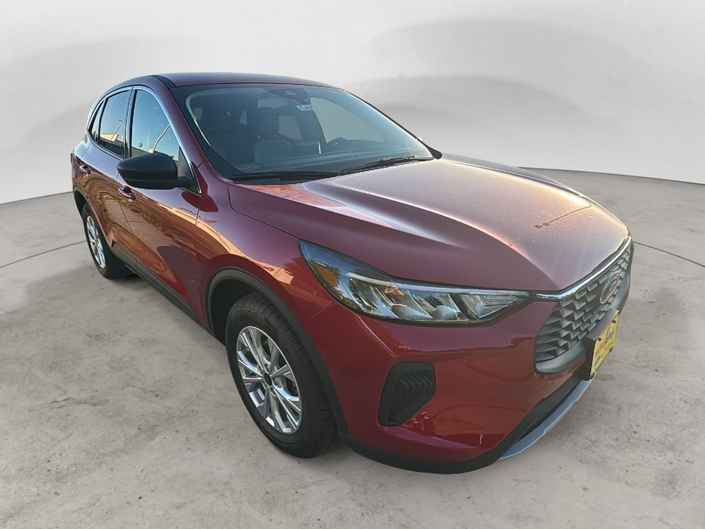 2023 Ford Escape Active photo 3