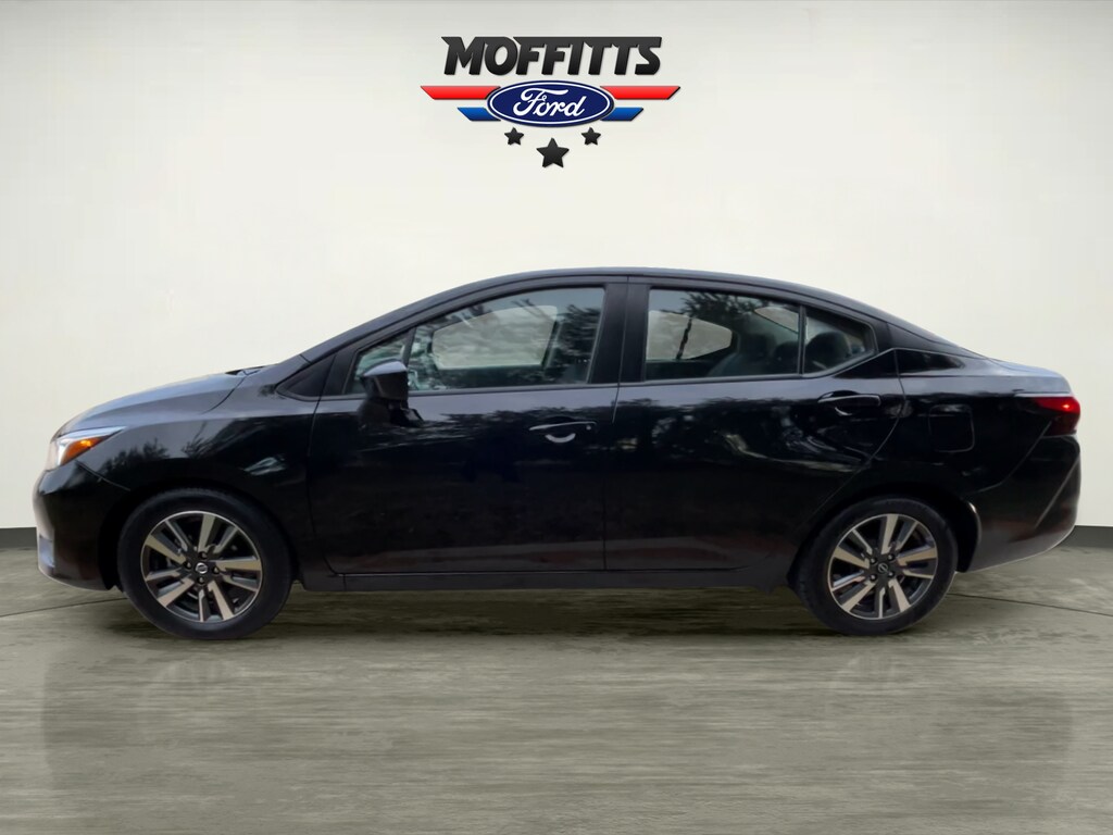 Used 2023 Nissan Versa 1.6 SV Sedan