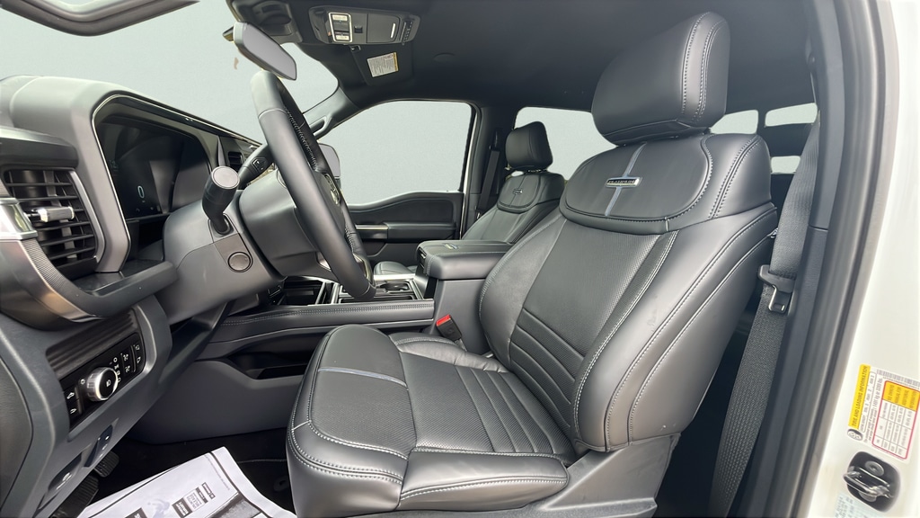 2026 Ford F-250 Super Duty Platinum - Photo 15