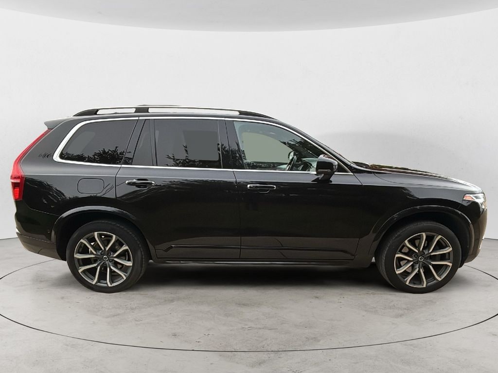 Used 2018 Volvo XC90 T6 Momentum SUV