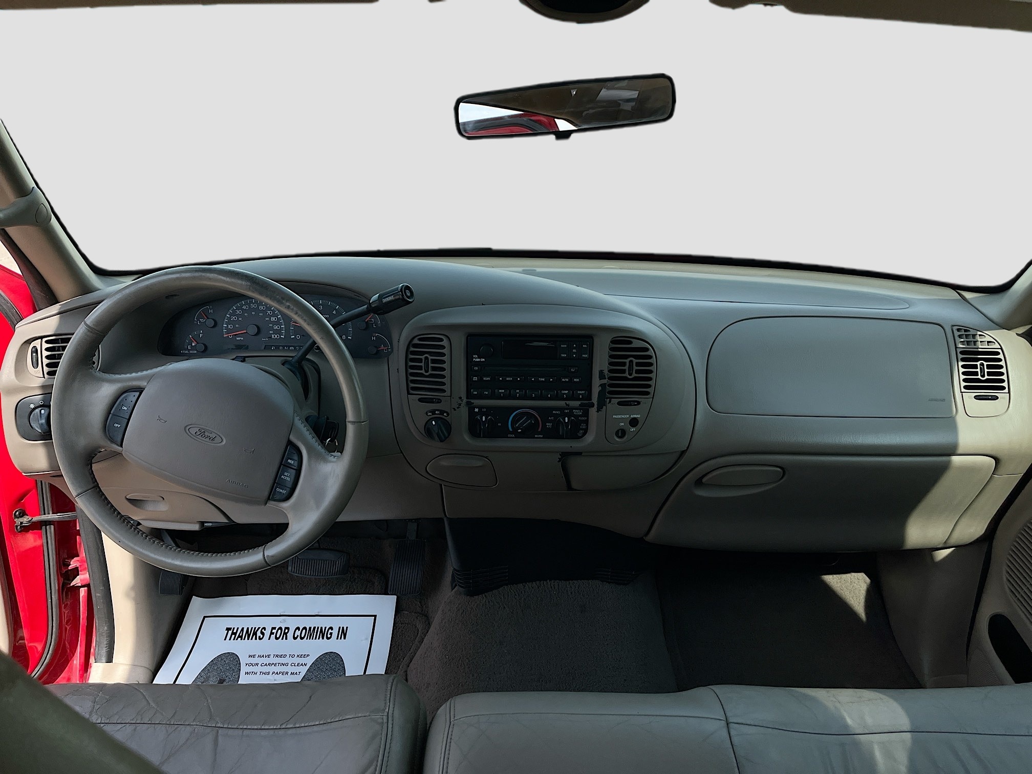 Used 2000 Ford F-150 Lariat with VIN 2FTRX18L5YCA78026 for sale in Boone, IA