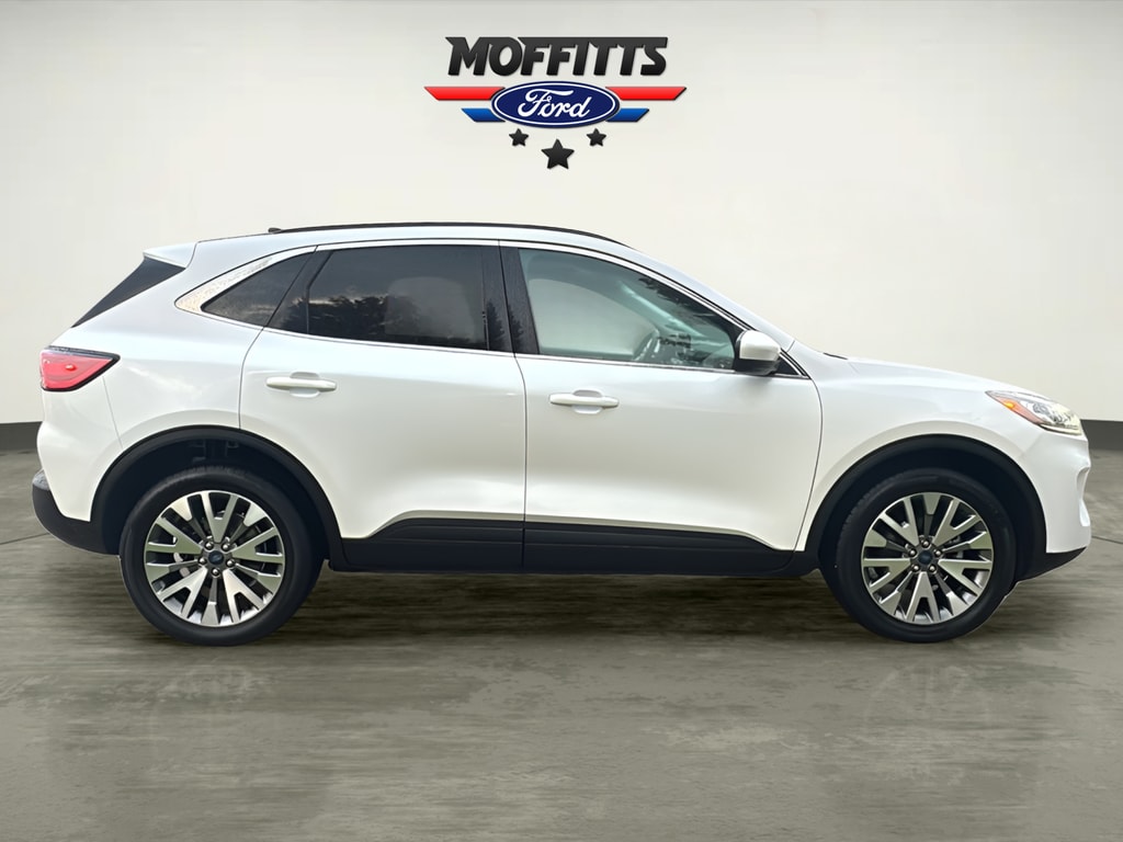 Used 2022 Ford Escape Titanium SUV