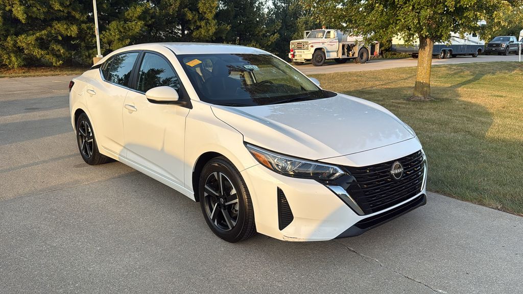 2024 Nissan Sentra SV photo 3