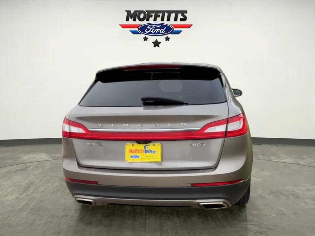 2016 Lincoln MKX Reserve photo 4