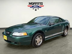 2000 Ford Mustang V6 Coupe Boone, IA