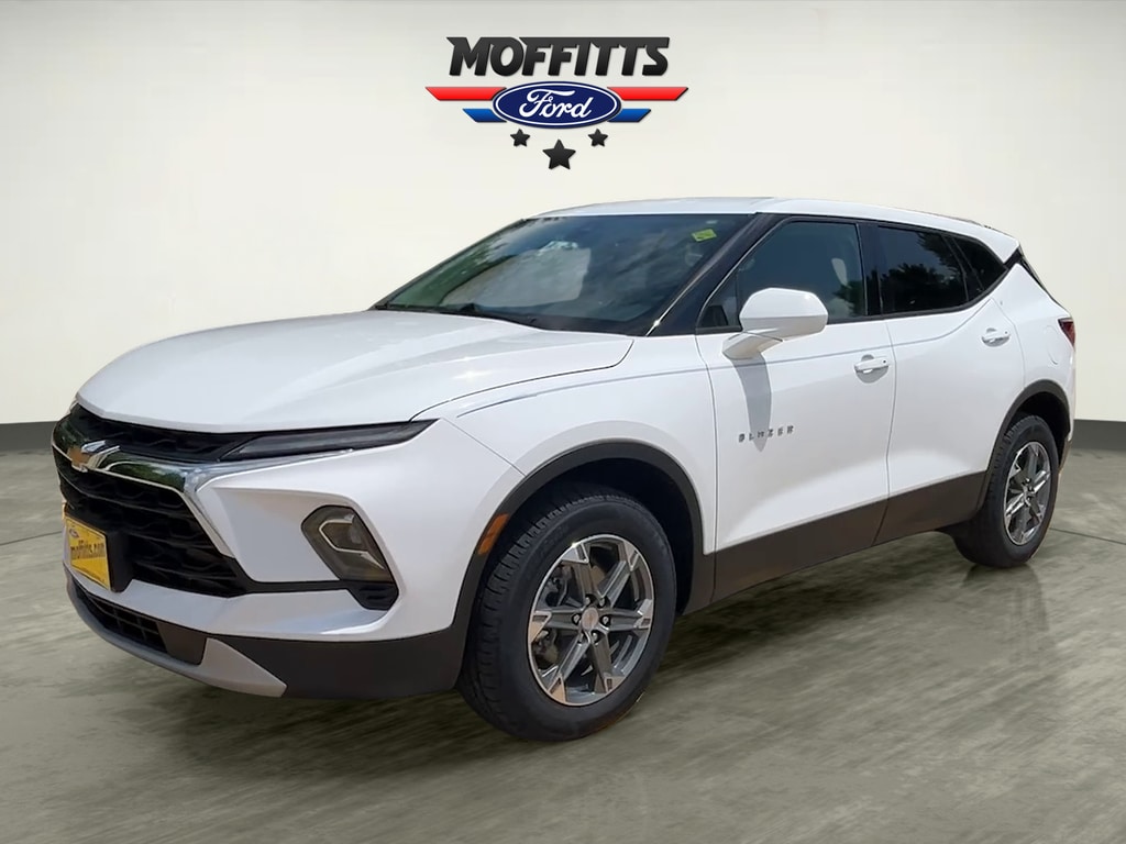 2023 Chevrolet Blazer 2.0T 2LT AWD's photo