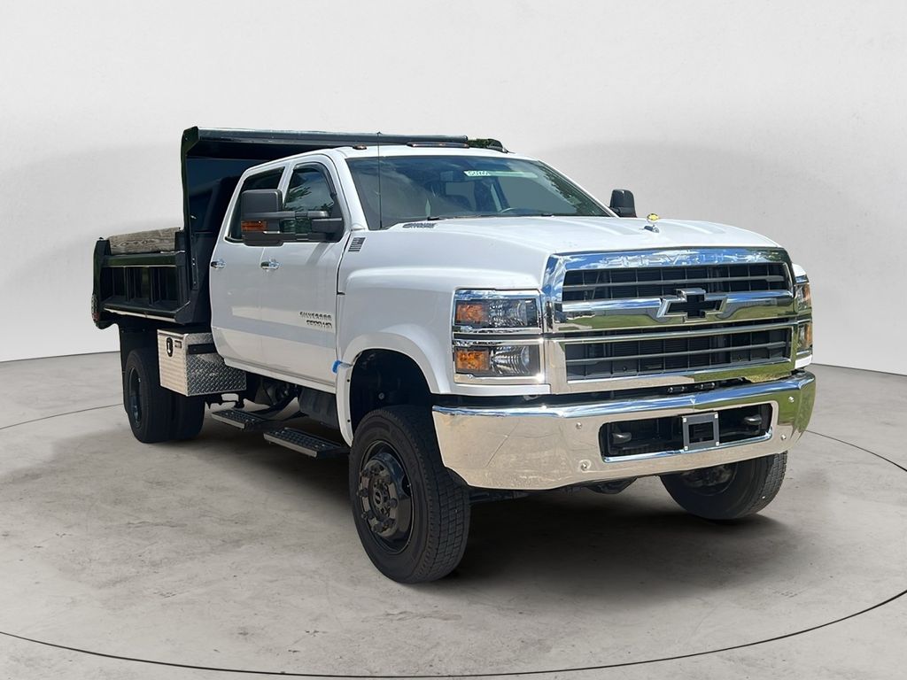 2021 Chevrolet Silverado 5500HD Work Truck photo 3