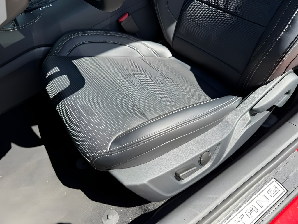 2025 Ford Mustang GT Premium Fastback - Photo 11