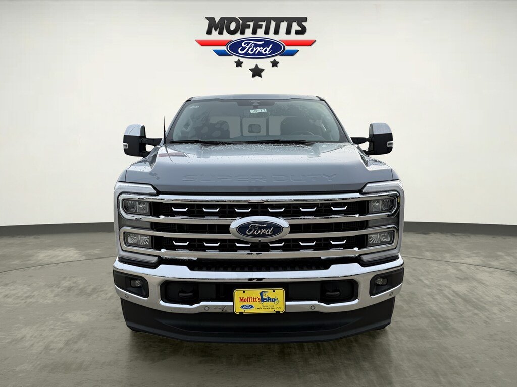 New 2026 Ford Super Duty F-350 Lariat TRUCK