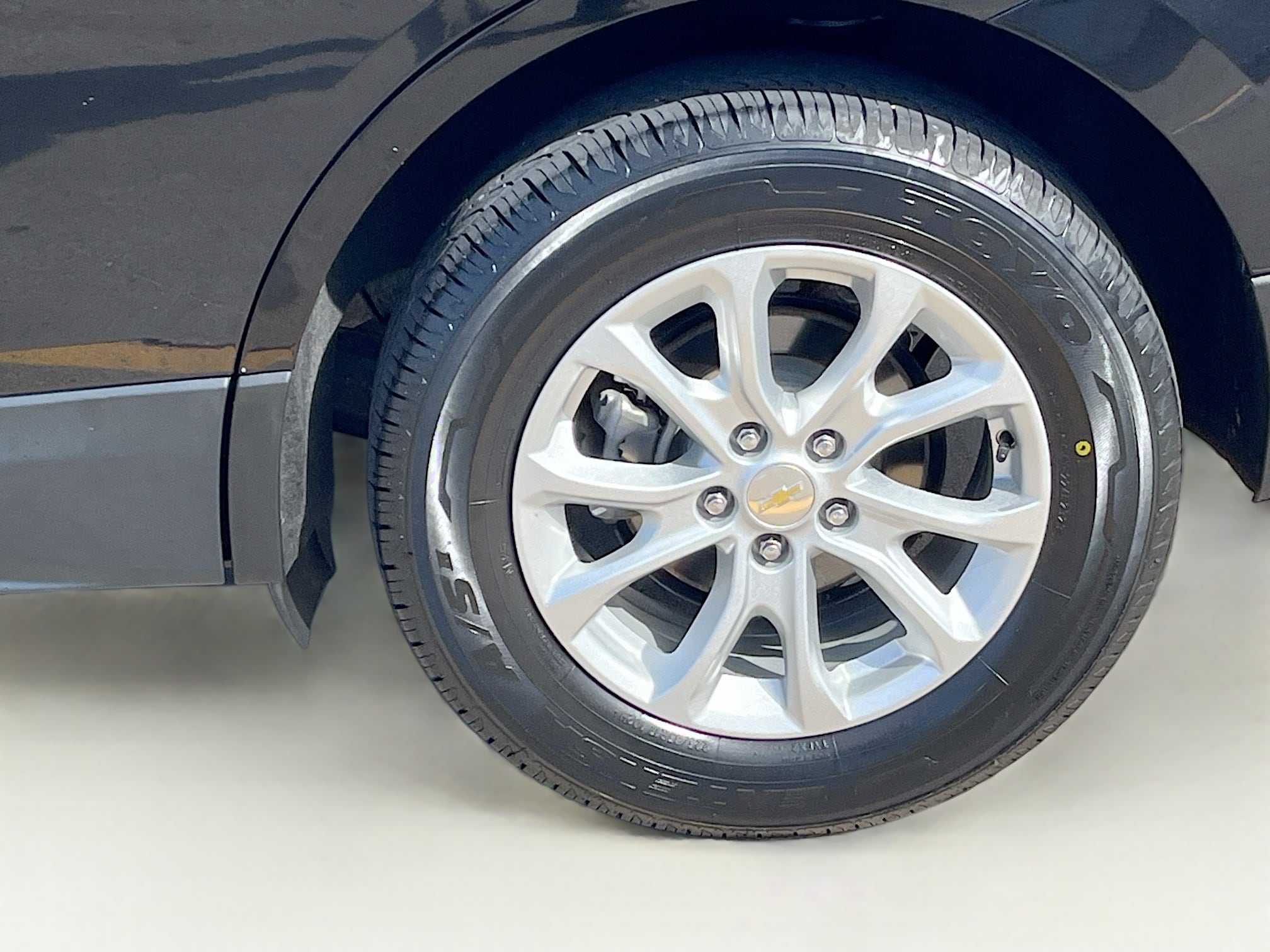 Used 2019 Chevrolet Equinox LT with VIN 2GNAXUEV5K6244126 for sale in Boone, IA