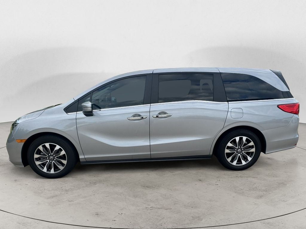 2023 Honda Odyssey EX-L photo 2
