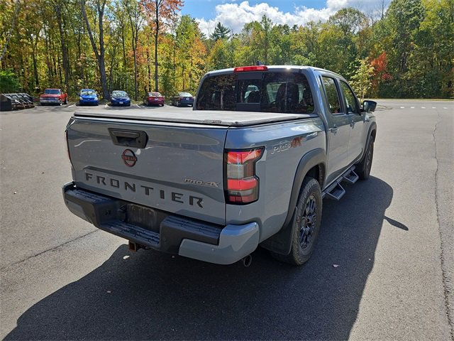 2023 Nissan Frontier PRO-4X photo 3