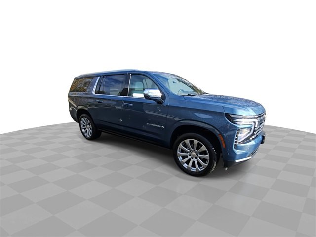 2025 Chevrolet Suburban Premier photo 2