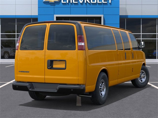 2025 Chevrolet Express 3500 LS photo 3