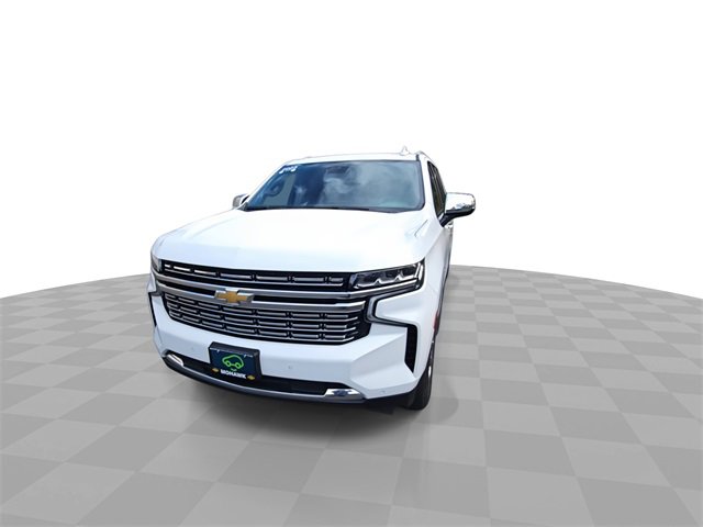 2023 Chevrolet Suburban Premier photo 3