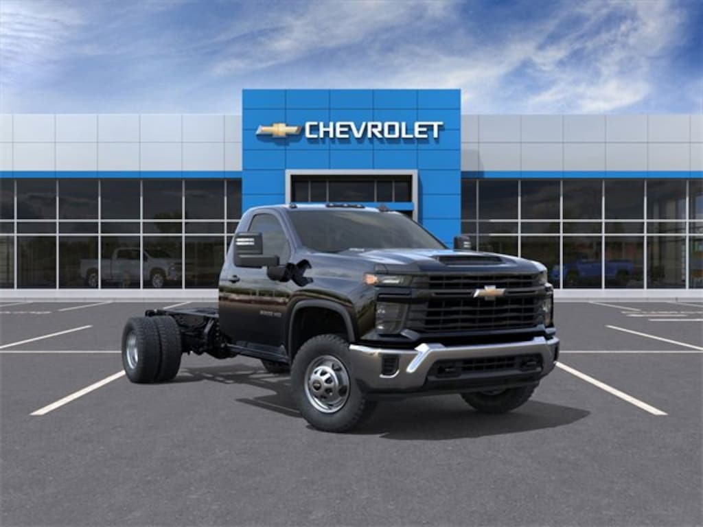 New 2025 Chevrolet Silverado 3500 HD Chassis Cab Work Truck Truck