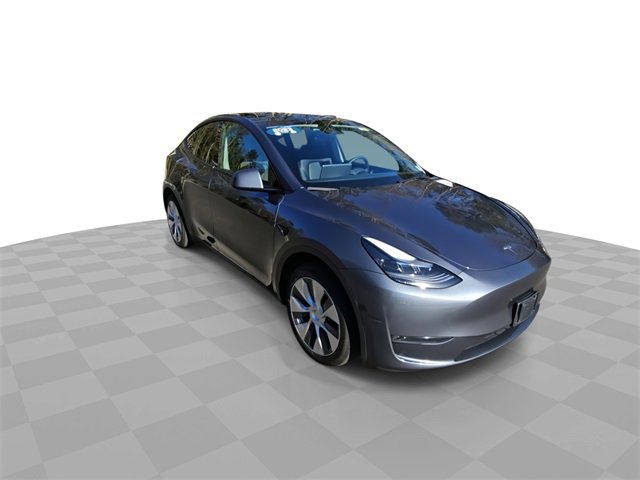 2023 Tesla Model Y Long Range photo 2