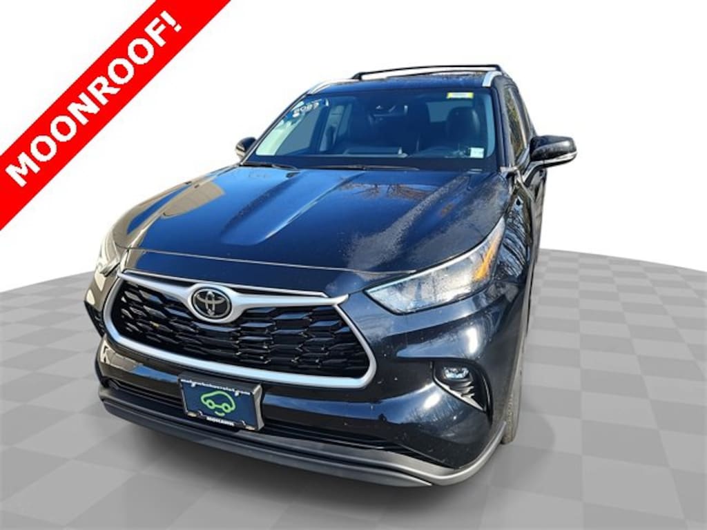 Used 2023 Toyota Highlander XLE SUV