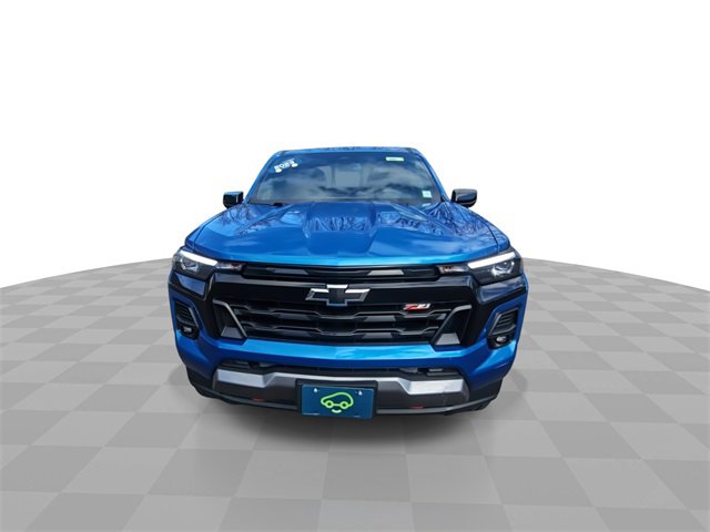 2023 Chevrolet Colorado Z71 photo 3