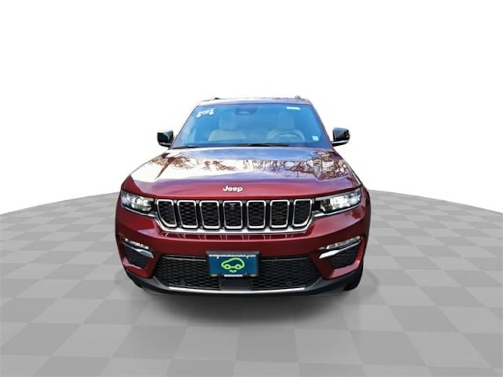 Used 2023 Jeep Grand Cherokee Limited 4x4 SUV